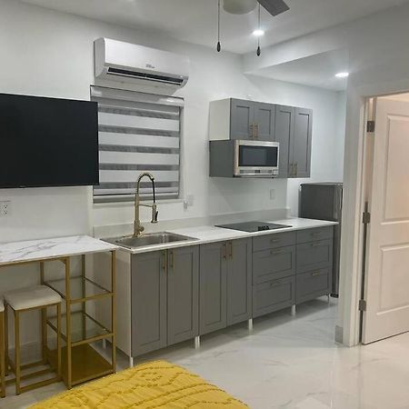 Stunning Deluxe Studio Hialeah Extérieur photo